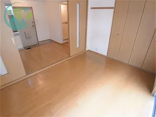 ドミール王子【2階】の居間