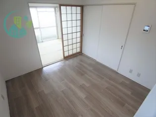 サンシャイン王子【4階】の居間