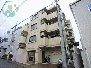 クラウンハウス【4階】の外観