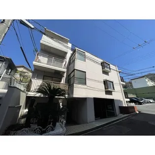 メゾン・アン・ブラン【2階】の外観