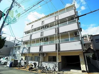 ルーブル西灘【1階】の外観