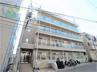 シャトラン弓木五番館【1階】の外観