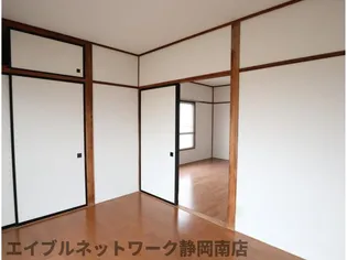 杉山マンション【303号室】の内装