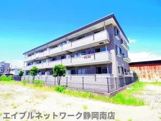 K−WAVE【3階】の外観