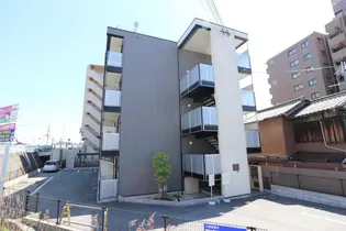 奈良県北葛城郡王寺町久度1丁目【マンション】の外観