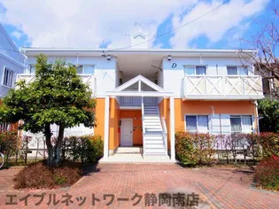 リュミエール三輪D棟【101号室】の外観