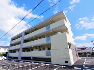 苺の丘【301号室】の外観