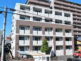 パールコート中田【5階】の外観