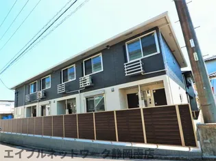 pum(パム)【2階】の外観