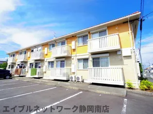 メゾン・クレスト【1階】の外観