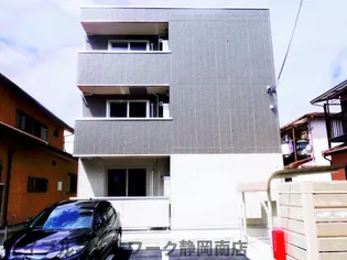 アジュールⅢ【202号室】の外観