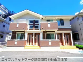 フィオーレ【2階】の外観