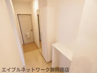 パストラルS【103号室】の玄関