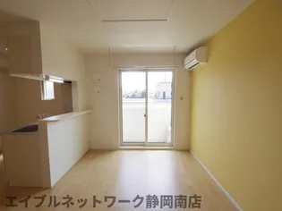 パストラルS【103号室】の居間