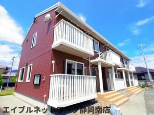 ム・ラージⅢ【1階】の外観