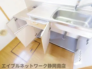 ハーモニーA【1階】のキッチン