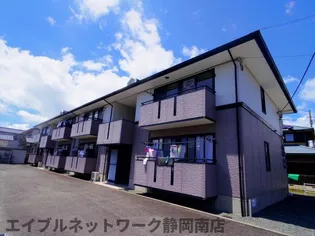 レディーバード【2階】の外観