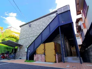 リーフコート【2階】の外観