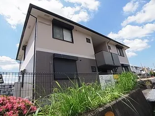 奈良県香芝市逢坂8丁目【アパート】の外観