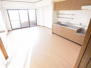 奈良県香芝市逢坂3丁目【マンション】の外観