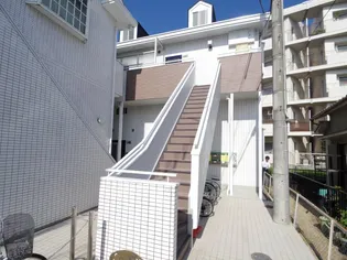 奈良県奈良市芝辻町3丁目【アパート】の外観