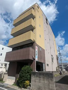 奈良県天理市川原城町【マンション】の外観