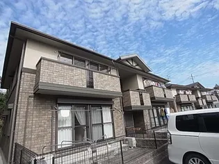 奈良県奈良市千代ヶ丘3丁目【アパート】の外観