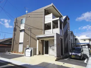 奈良県大和郡山市東岡町【アパート】の外観