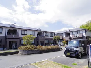 奈良県大和郡山市小泉町【アパート】の外観