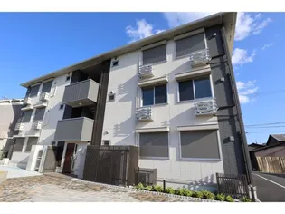 エストレヤ【1階】の外観