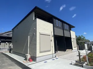 奈良県大和郡山市額田部北町【アパート】の外観