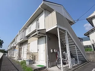 ファミール山本の画像