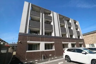 奈良県天理市川原城町【マンション】の外観