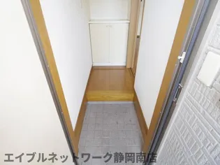 パセオ長沢の玄関