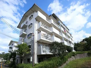 奈良県奈良市青山1丁目【マンション】の外観