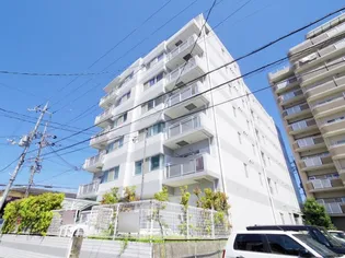 奈良県北葛城郡王寺町久度3丁目【マンション】の外観