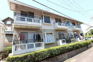 奈良県奈良市学園大和町1丁目【アパート】の外観