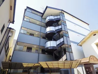 奈良県奈良市大宮町4丁目【マンション】の外観