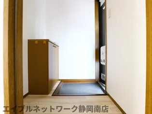 コーポ前田【206号室】の玄関