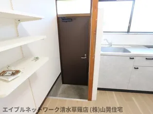 三花園ハイツ【F号室】の玄関