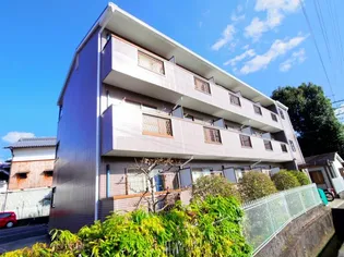 奈良県奈良市三碓3丁目【アパート】の外観