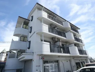 奈良県奈良市佐紀町【マンション】の外観