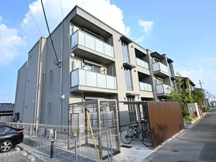 奈良県奈良市三条栄町【マンション】の外観