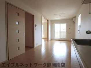 フィデール【2階】の居間