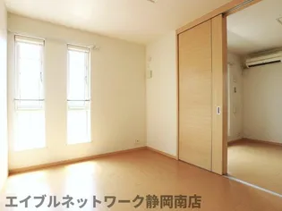 フィデール【2階】の内装