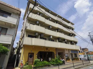 フォレスト高畑マンション【5階】の外観