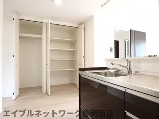 ルリアン縁【1階】のキッチン