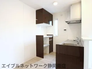 ルリアン縁【1階】のキッチン