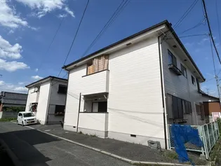 奈良県大和郡山市小泉町【アパート】の外観