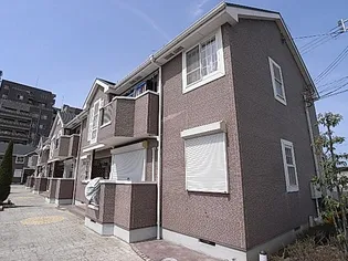 奈良県天理市前栽町【アパート】の外観